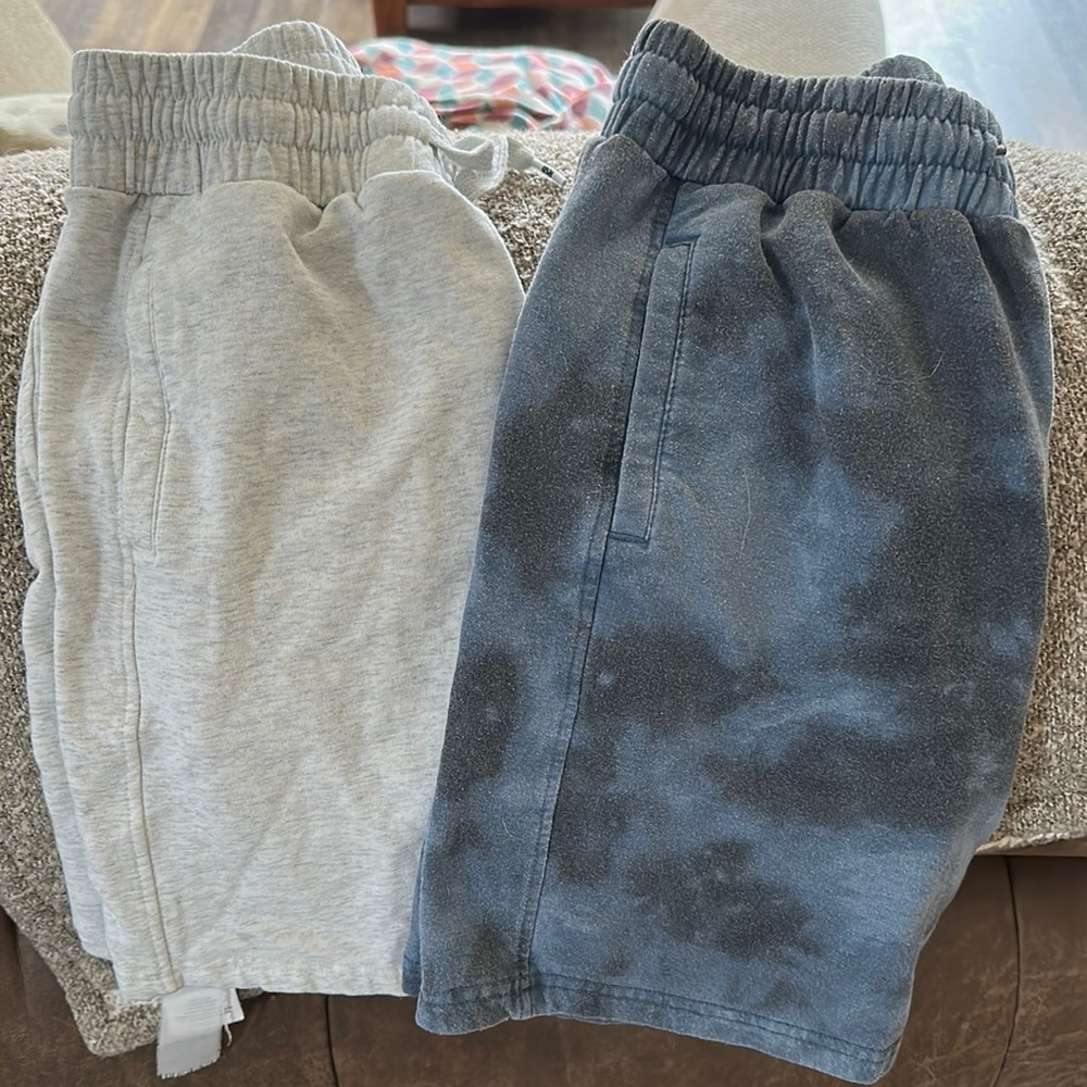 Tilly’s Brand RSQ sweat shorts size L